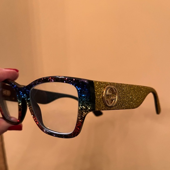 GUCCI Eyeglass Frames - Picture 7 of 8